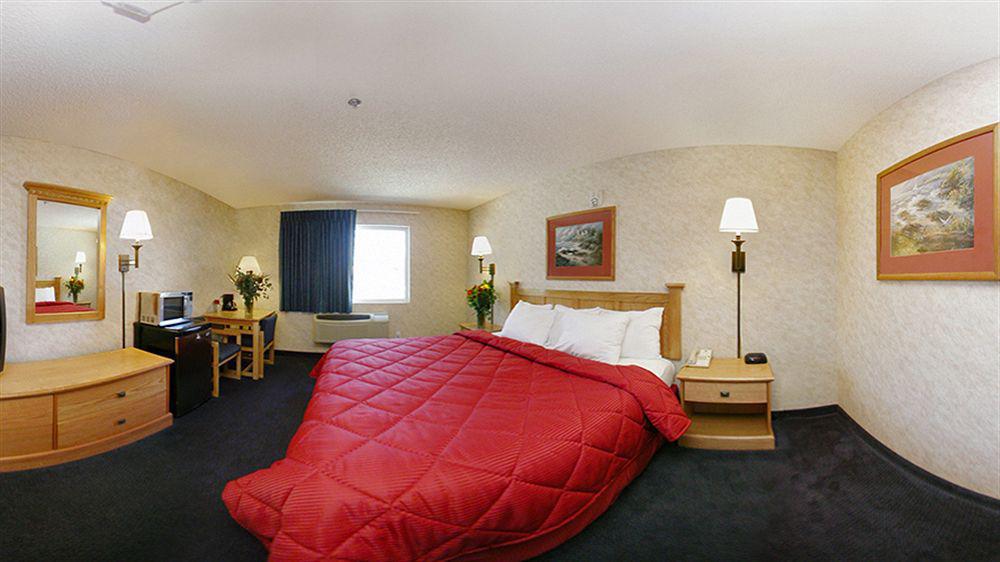 Comfort Inn & Suites Murrieta Temecula Wine Country Exterior photo